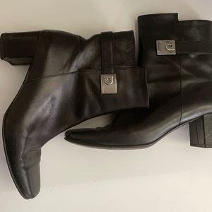 Salvatore Ferragamo booties